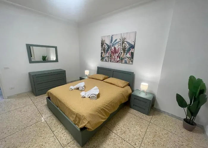 Apartment Mondovi 27 - Ponte Lungo Station